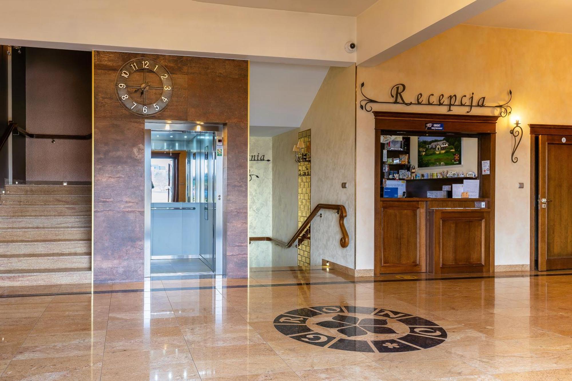 Zlota Jesien Restauracja I Noclegi Nad Jeziorem Kartuzy Exterior foto